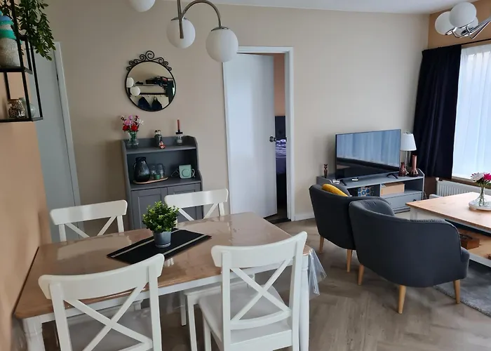 House Duinparel - 2 Km From The